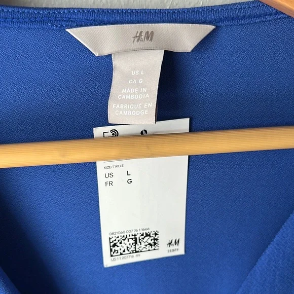 H&M Royal Blue Wrap Blouse - Picture 2 of 2